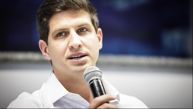 Prefeito João Campos concede benefício fiscal às bets no Recife